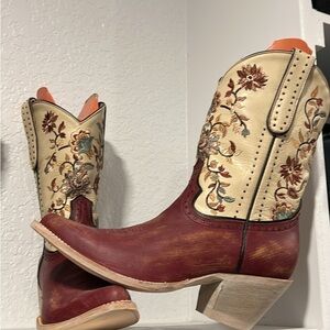 Old Gringo Red and Cream Floral Heeled Boots
